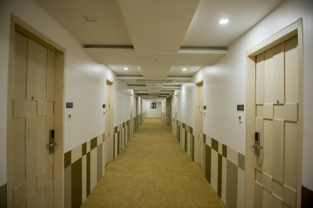 Hotel Parami Γιανγκόν Εξωτερικό φωτογραφία