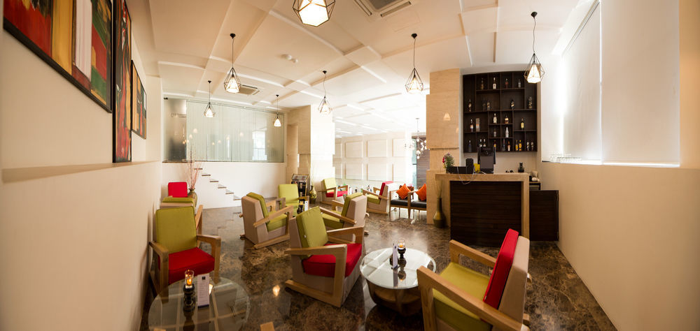 Hotel Parami Γιανγκόν Εξωτερικό φωτογραφία