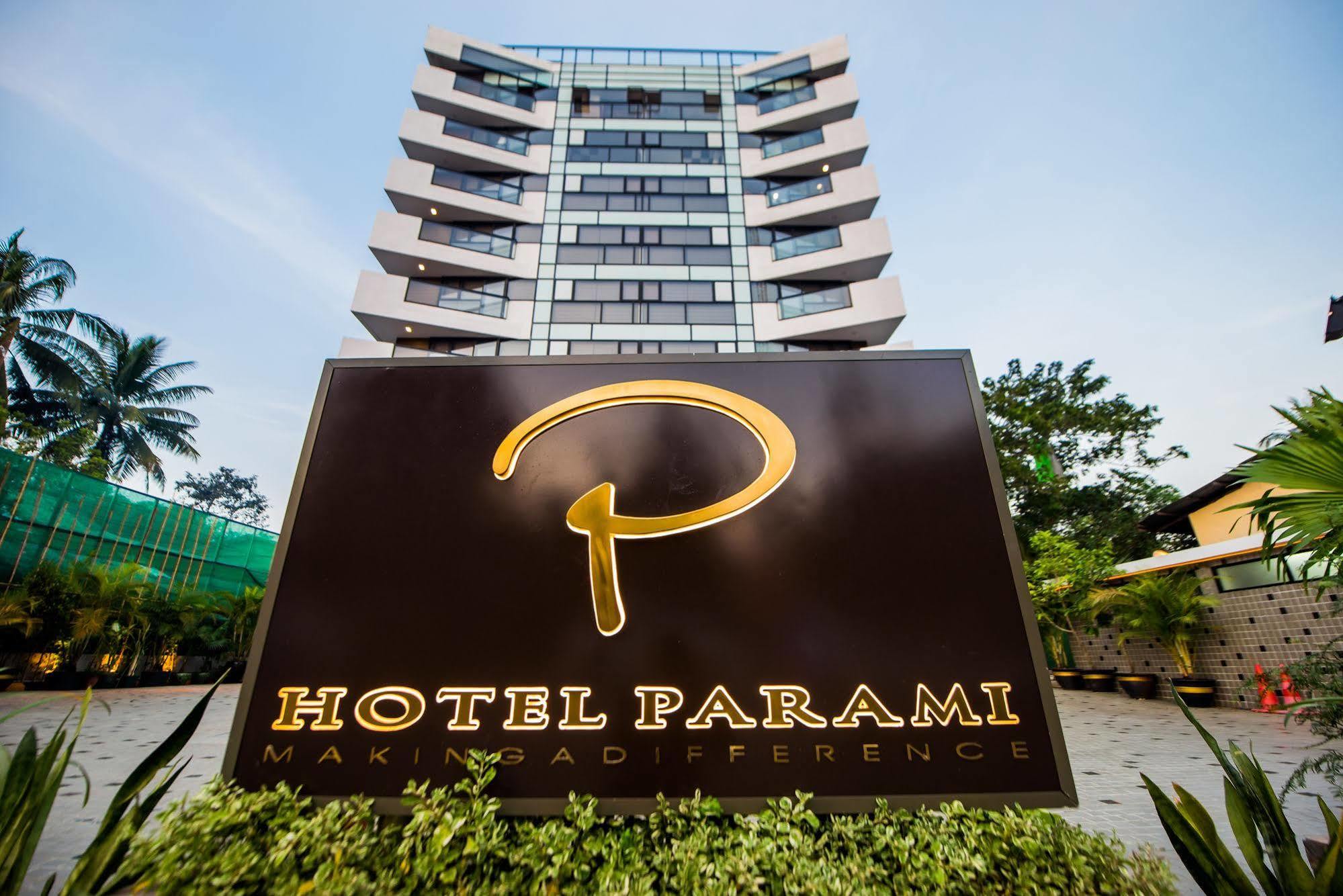 Hotel Parami Γιανγκόν Εξωτερικό φωτογραφία